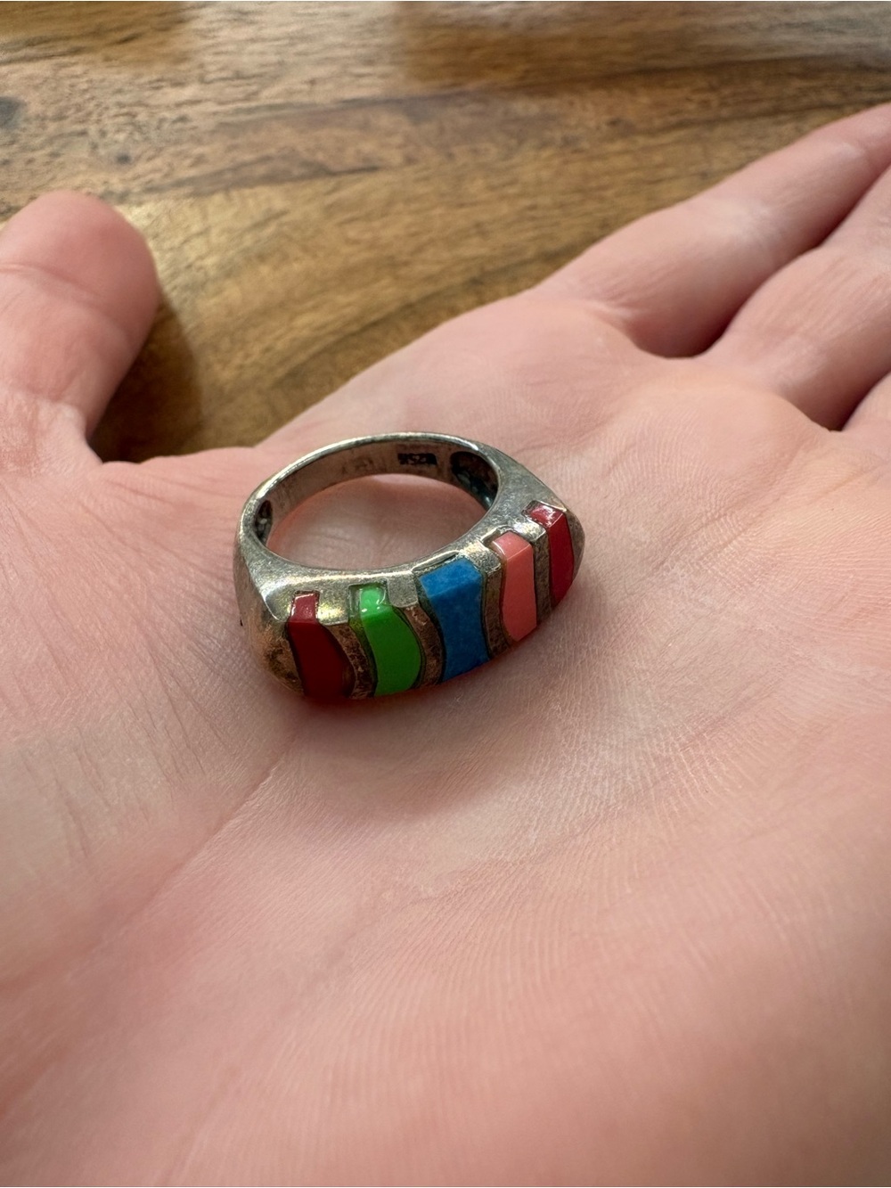 Vintage Colorful Sterling Silver With Striped Inlay Stones - Size 7.5 - Picture 9 of 14